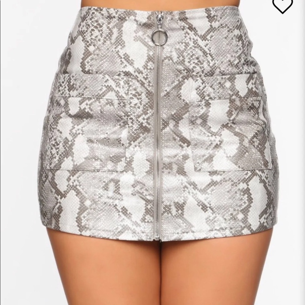 Snake print skort